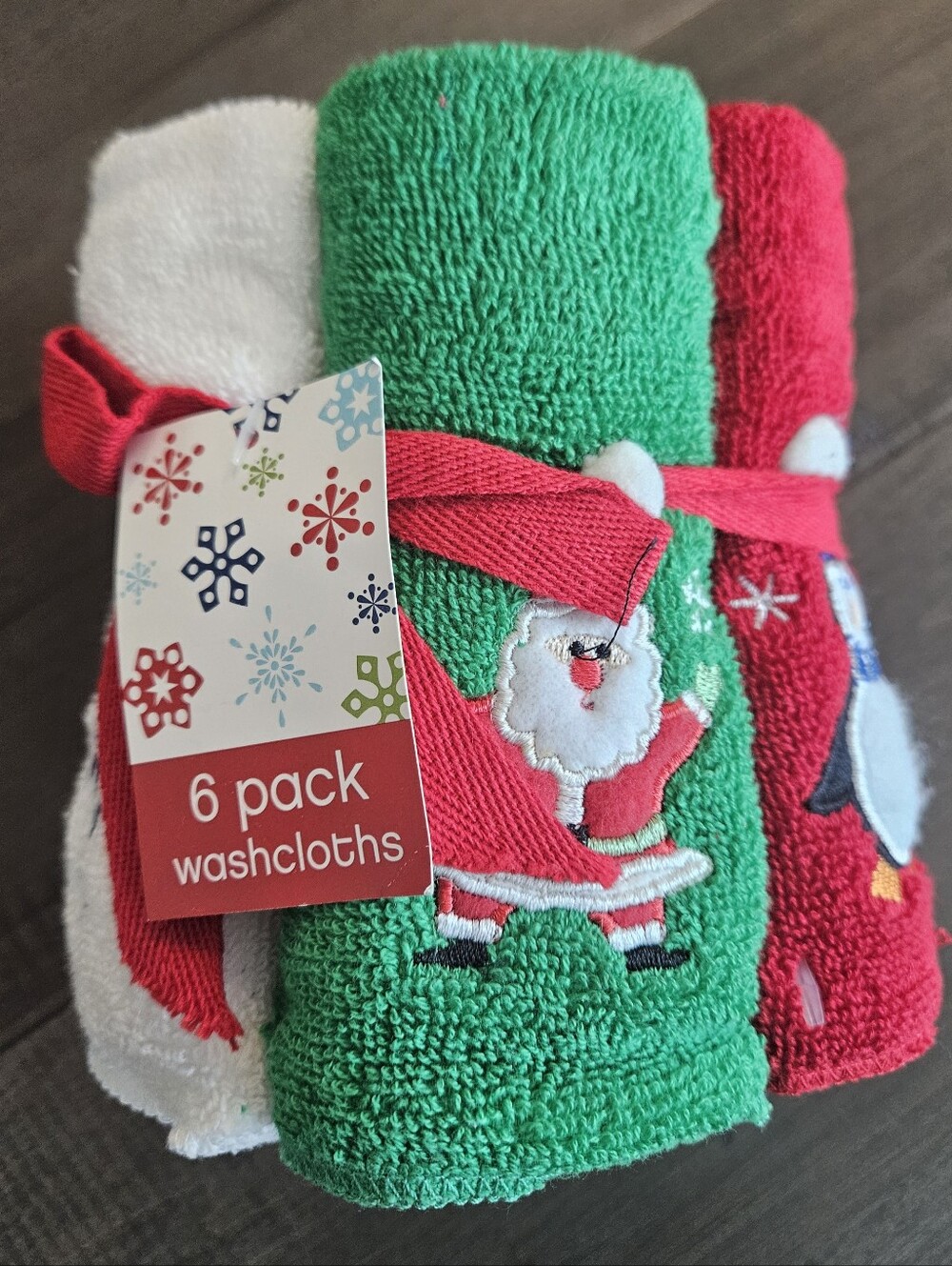 Christmas Holiday Embroidered Washcloth Set of 6 Red Green Blue White NWT